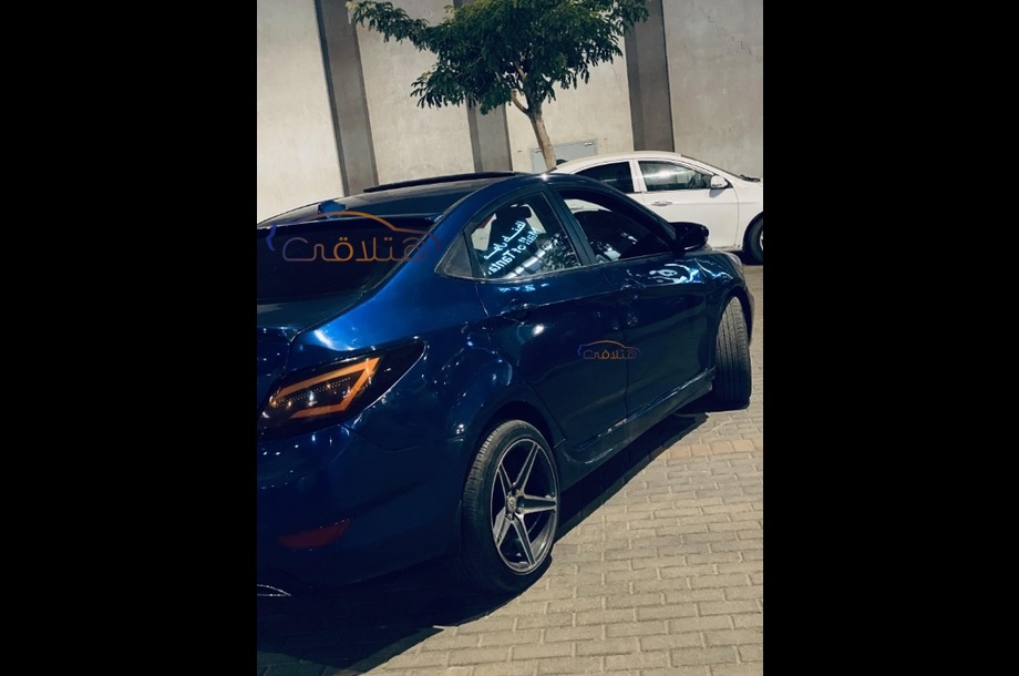 Accent RB Hyundai Dark blue