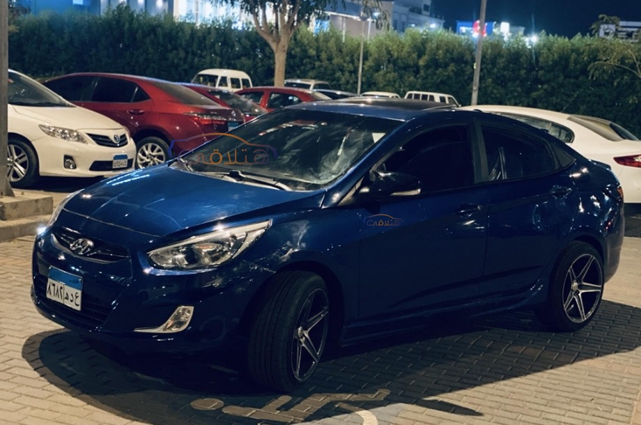 Accent RB Hyundai Dark blue