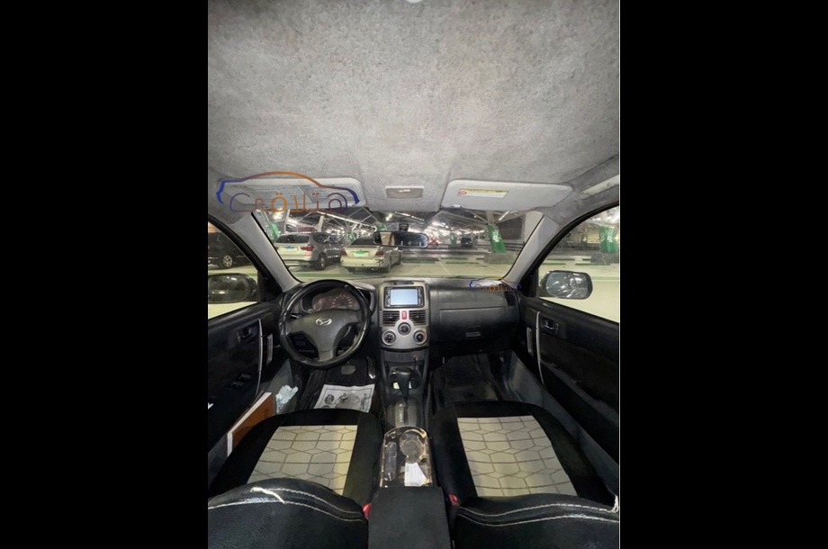 Terios Daihatsu أسود