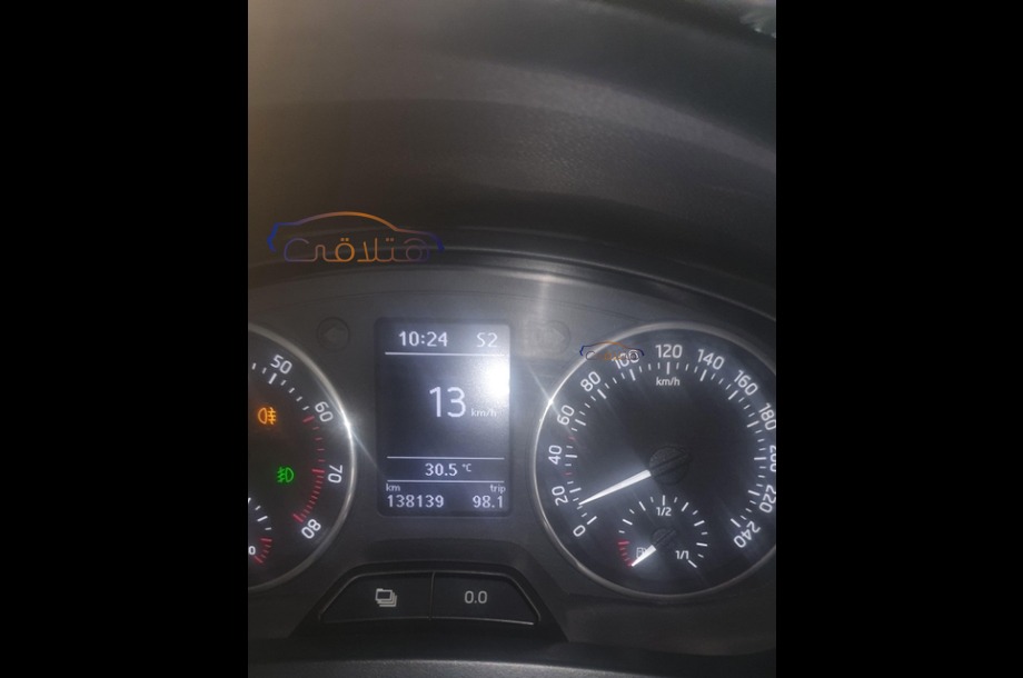 Rapid Skoda أسود