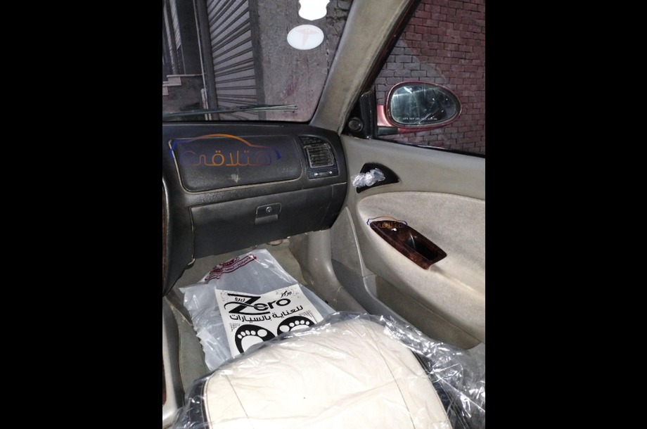 Nubira 2 Daewoo Dark red