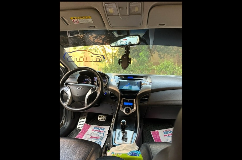 Avante Hyundai Silver