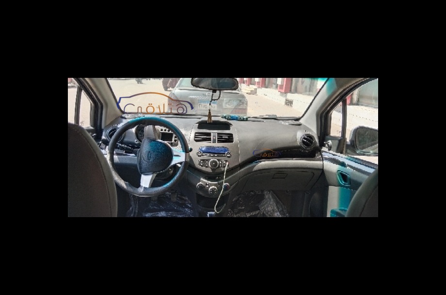 Spark Chevrolet فضي