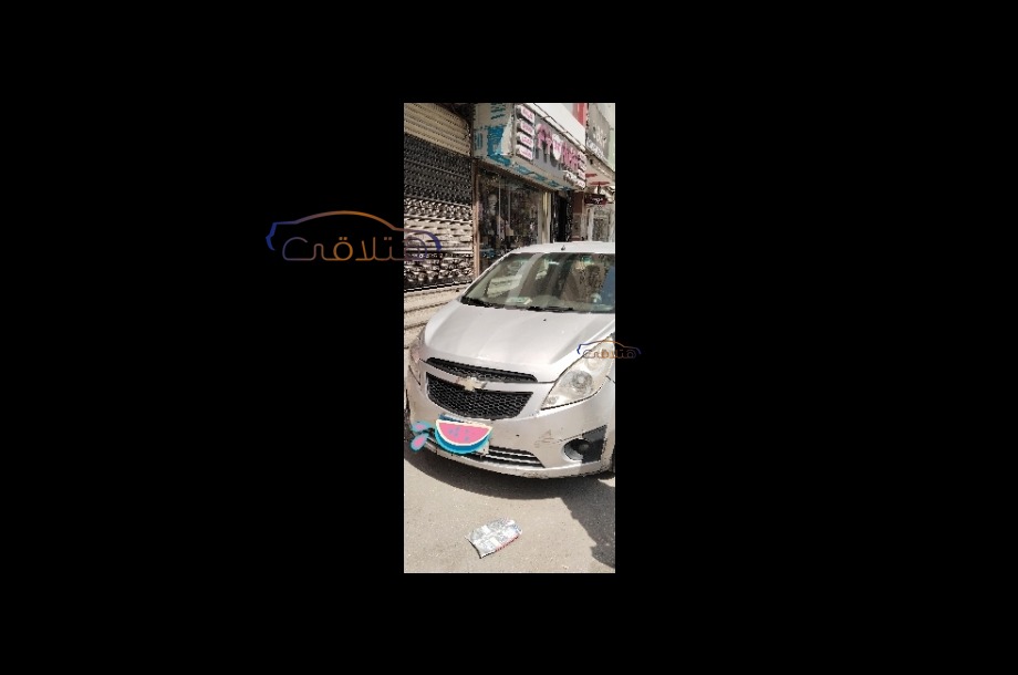 Spark Chevrolet فضي