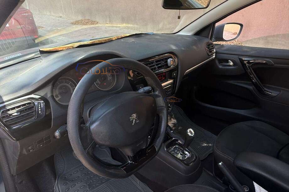 301 Peugeot بترولي