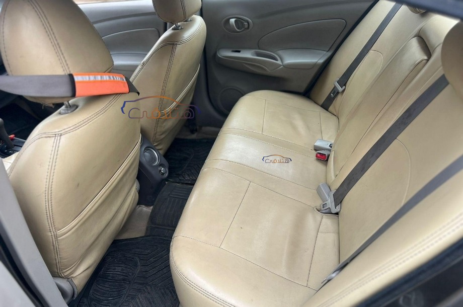 Sunny Nissan برونزي