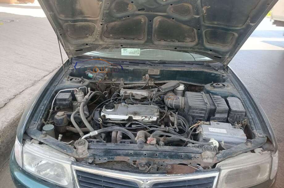 Lancer Crystala Mitsubishi Green