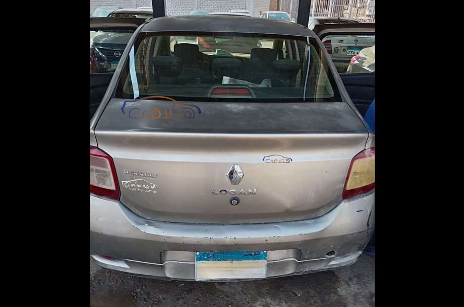 Logan Renault ذهبي