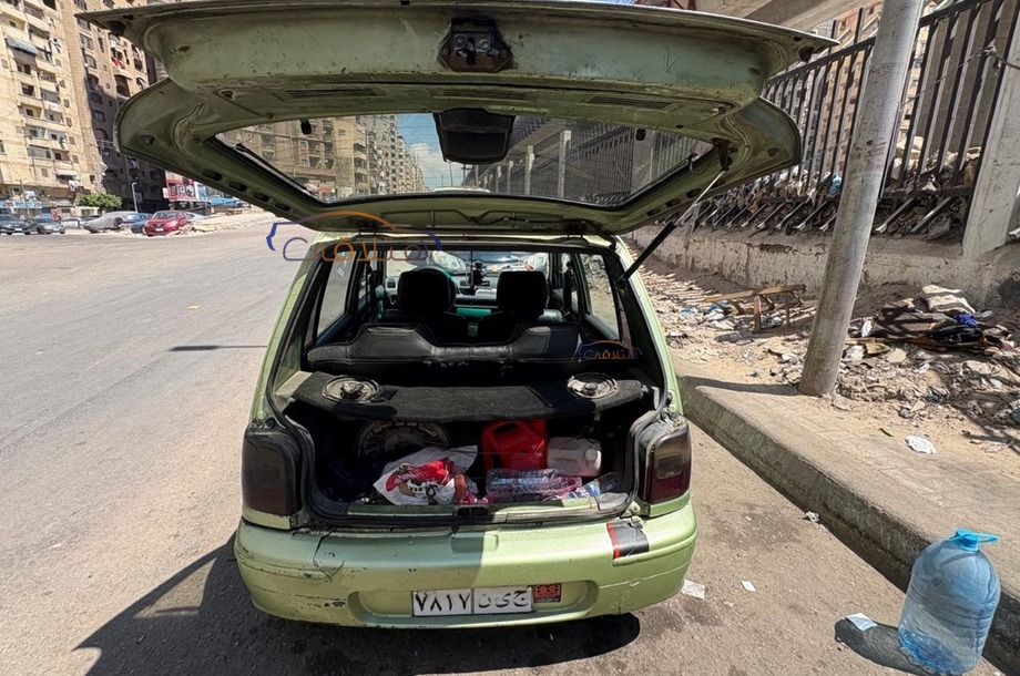 Kancil Daihatsu أخضر