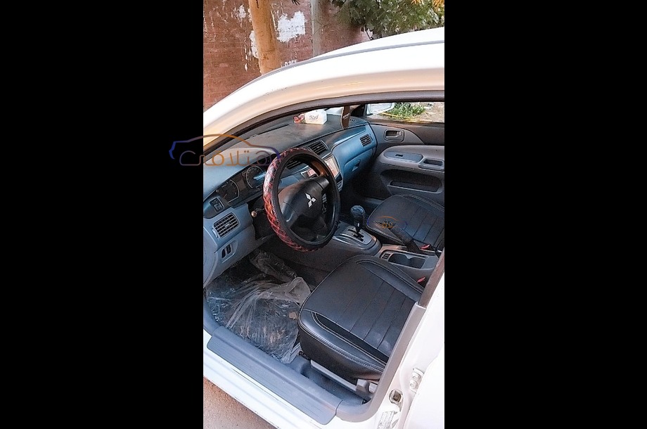 Lancer Puma Mitsubishi White