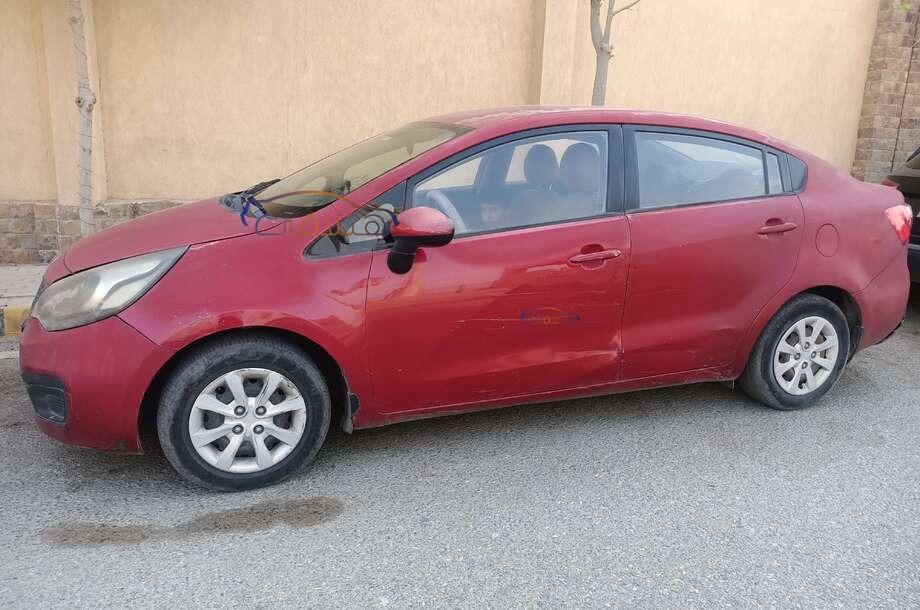Rio Kia احمر
