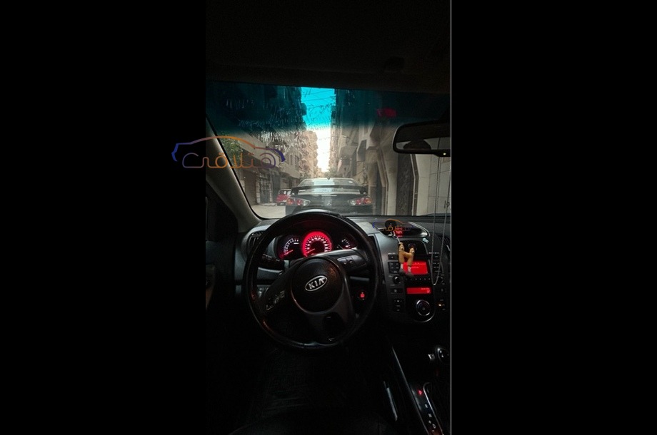 Cerato Kia فضي