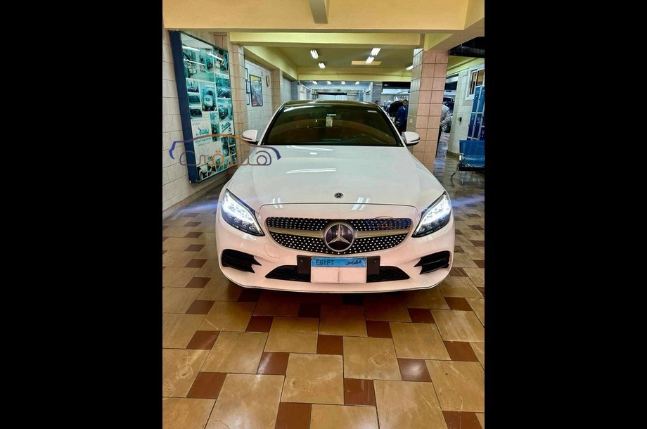 C 180 Mercedes White