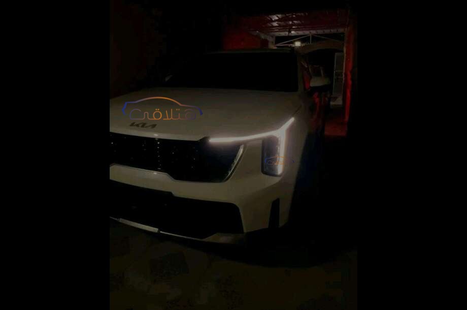 Sorento Kia White