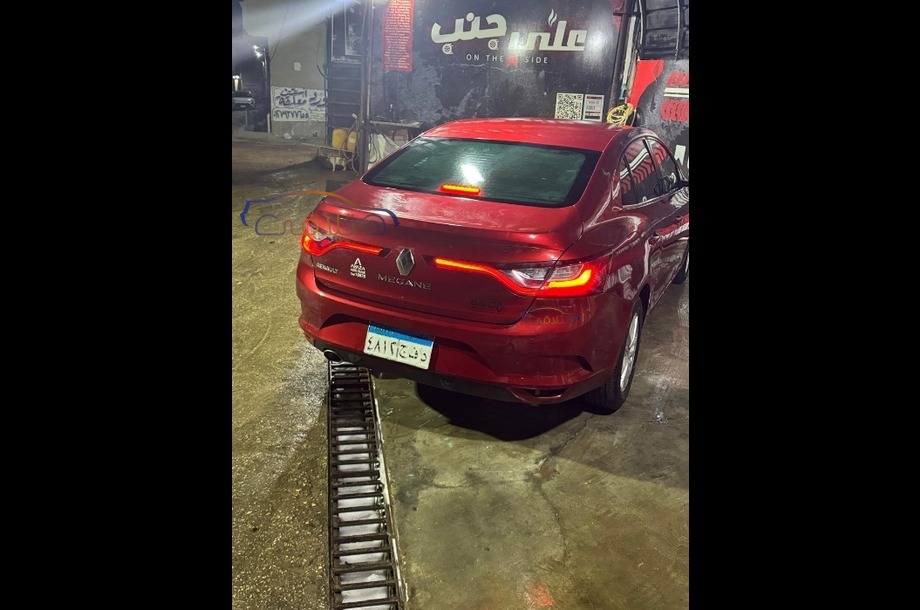 Megane Renault Red