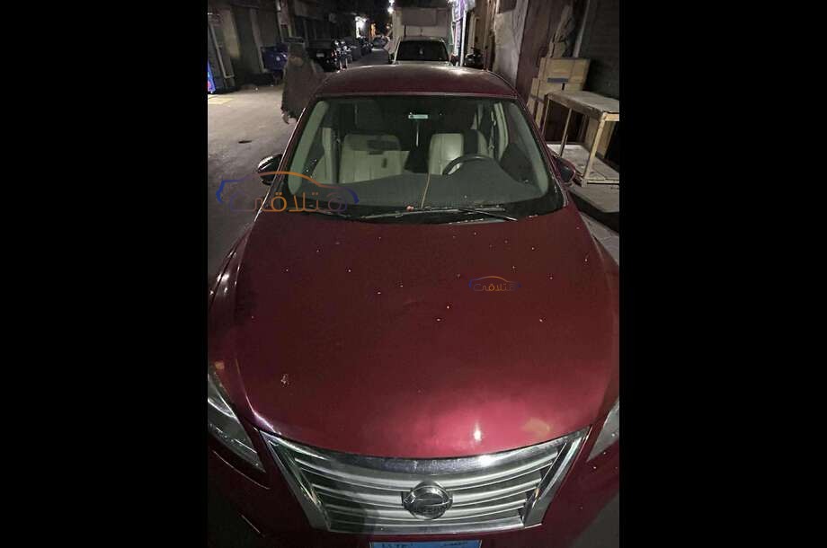 Sentra Nissan Red