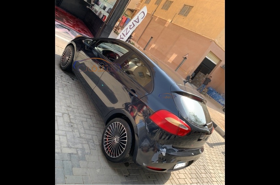 Rio Kia Black