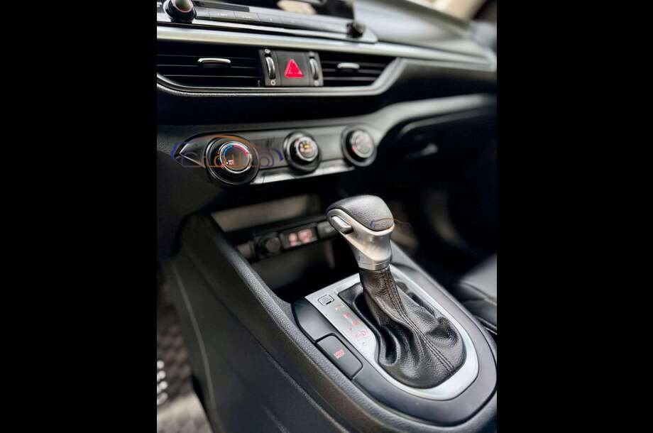 Grand Cerato Kia فيراني