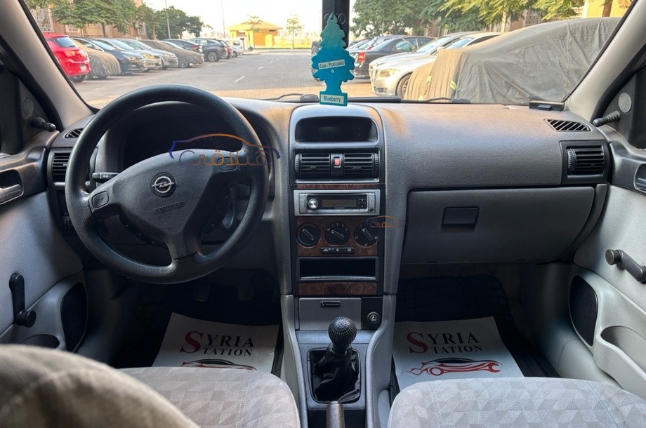 Astra Opel 2005 Maadi Silver 6752470 - Car For Sale : Hatla2ee