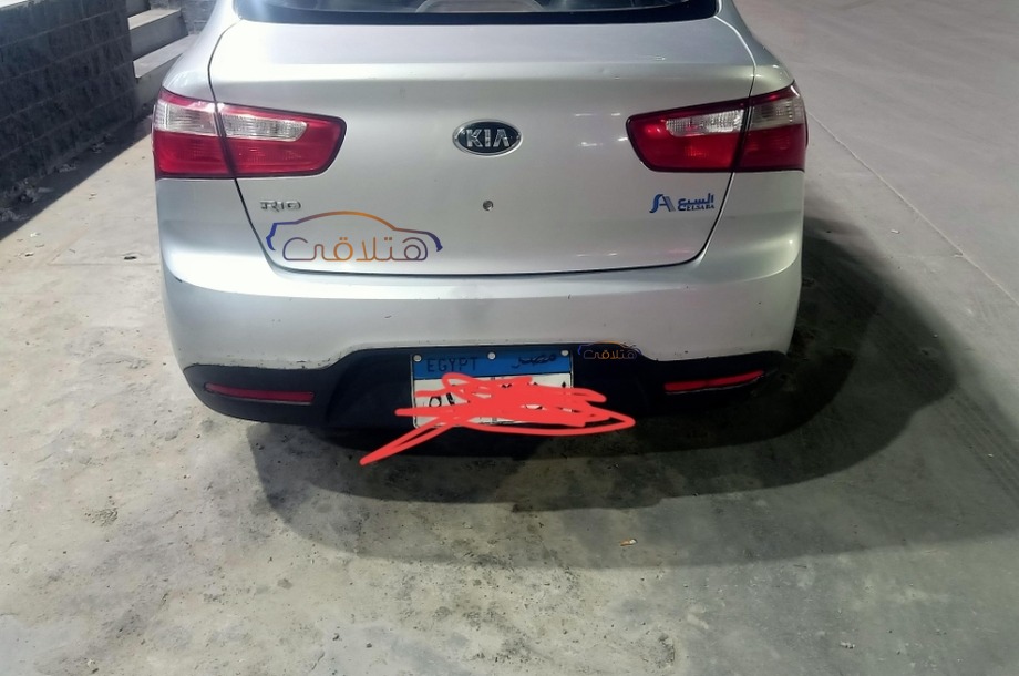 Rio Kia فضي