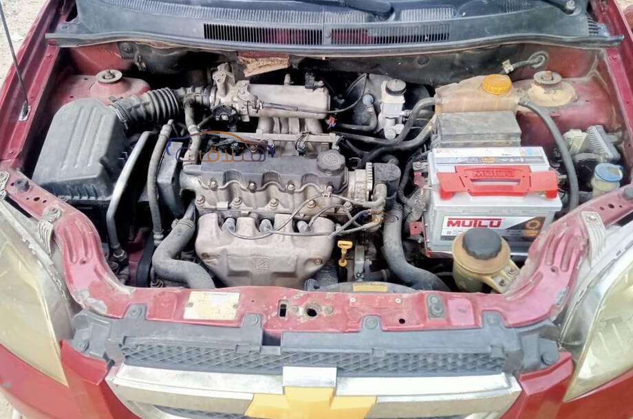 Aveo Chevrolet احمر