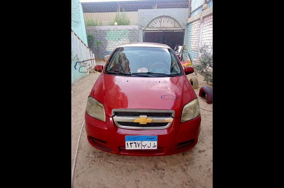 Aveo Chevrolet احمر