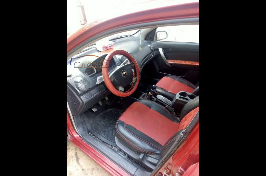 Aveo Chevrolet احمر