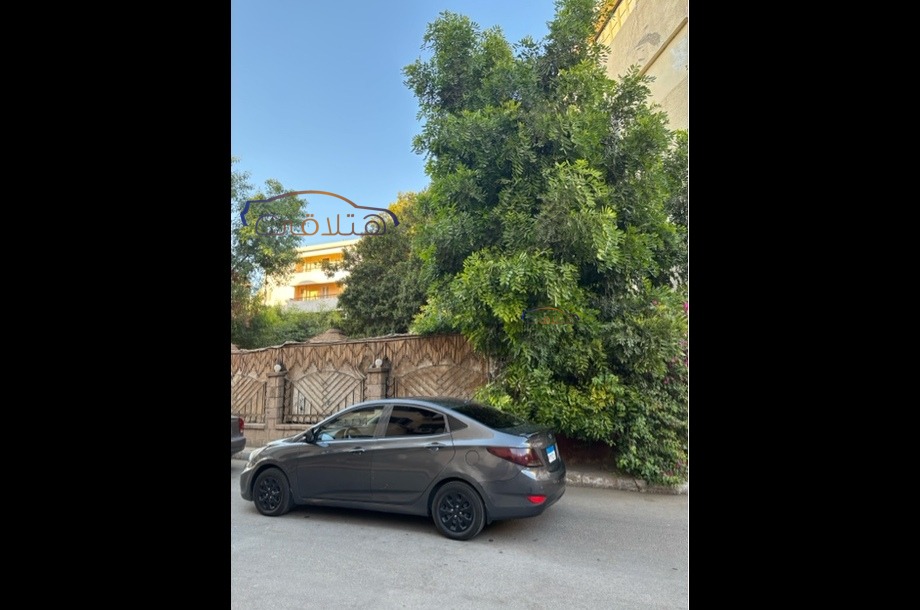 Accent RB Hyundai رمادي