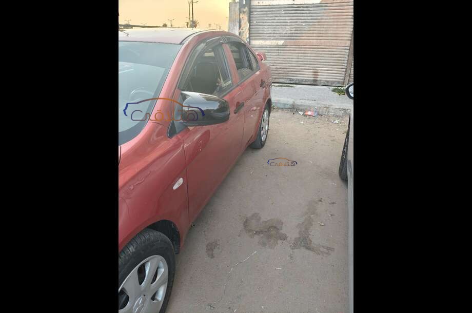 Lancer EX Shark Mitsubishi احمر غامق