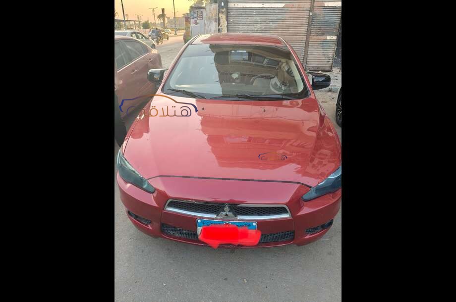 Lancer EX Shark Mitsubishi احمر غامق