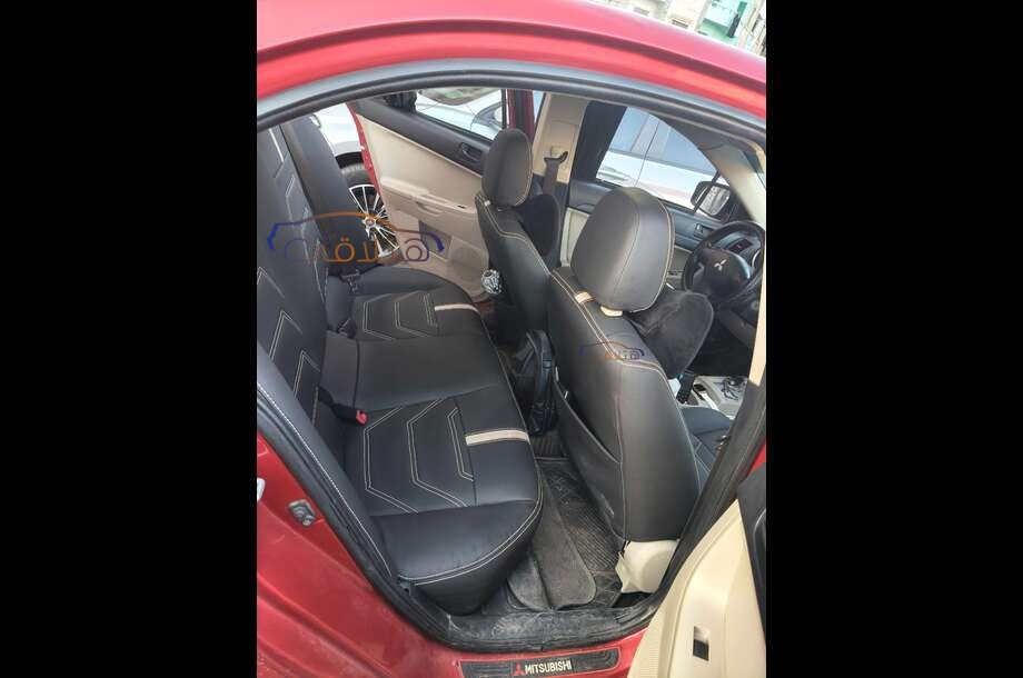 Lancer EX Shark Mitsubishi احمر غامق