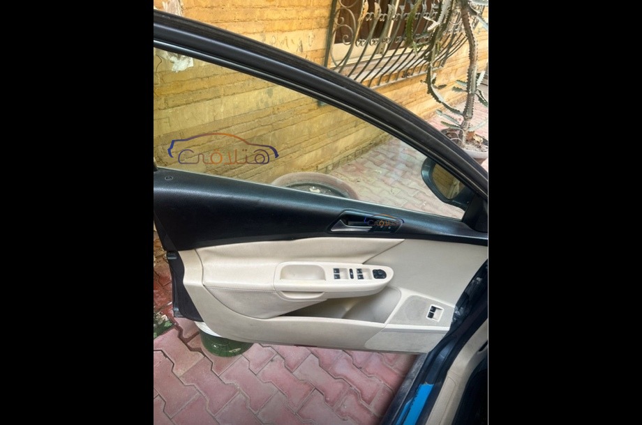 Passat Volkswagen Gray