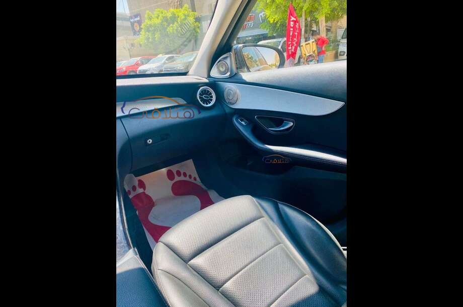 C 180 Mercedes Black