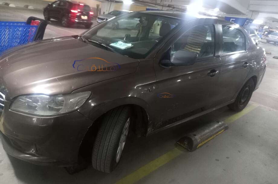 301 Peugeot موكا