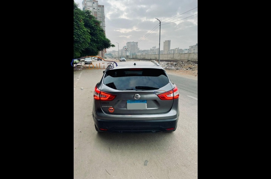 Qashqai Nissan Dark grey