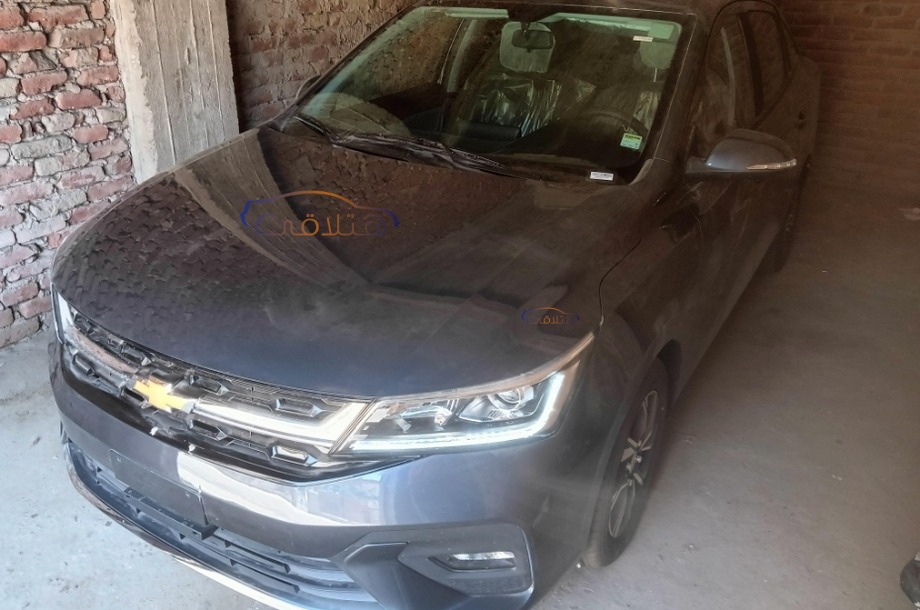 Optra Chevrolet رمادي