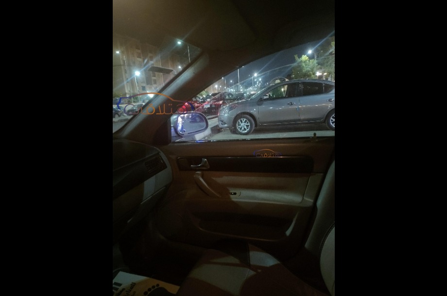 Optra Chevrolet رمادي