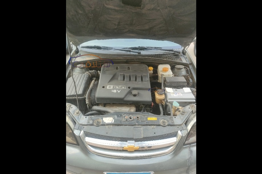 Optra Chevrolet رمادي