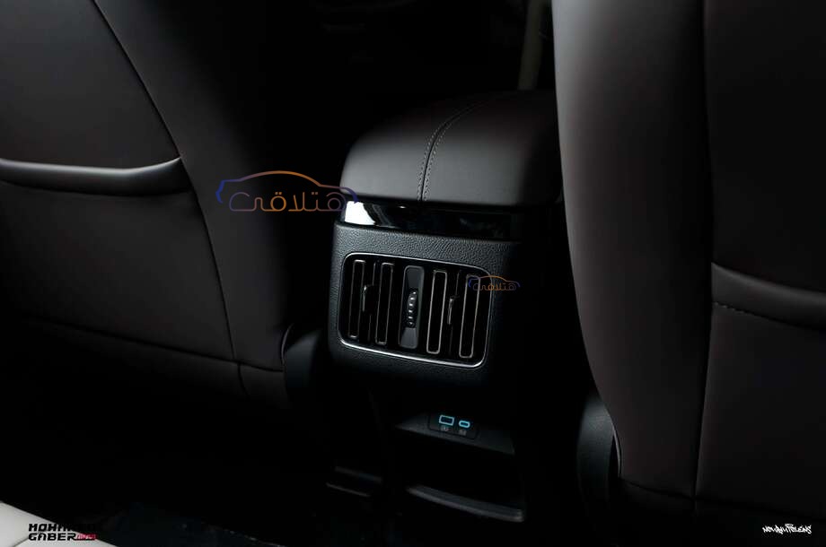 Song Plus Byd فضي