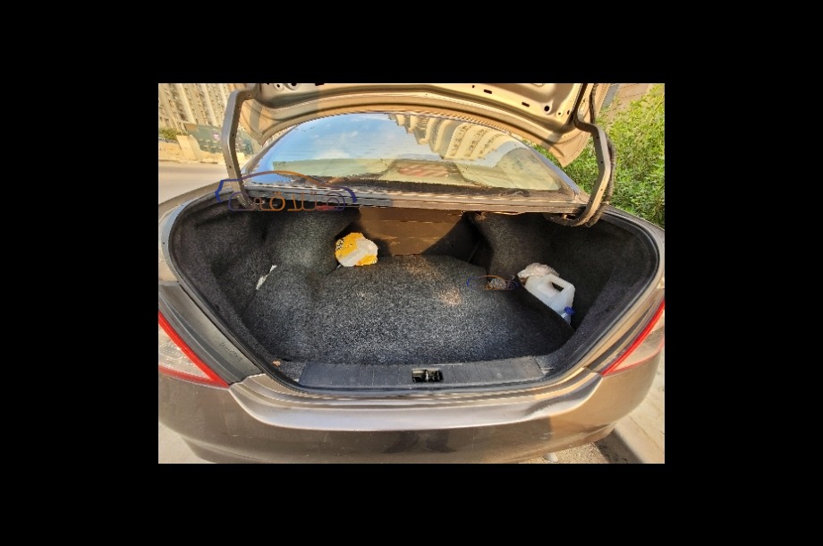 Sunny Nissan برونزي