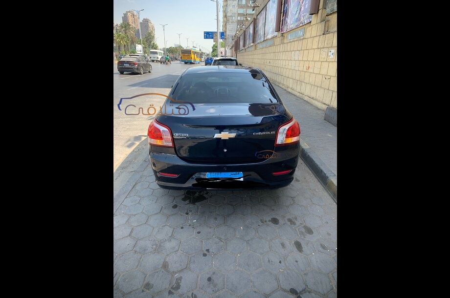 Optra Chevrolet الأزرق الداكن