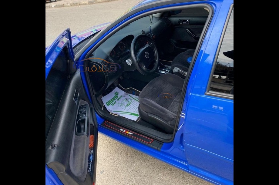 Golf 4 Volkswagen أزرق