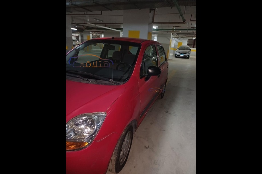 Spark Chevrolet احمر