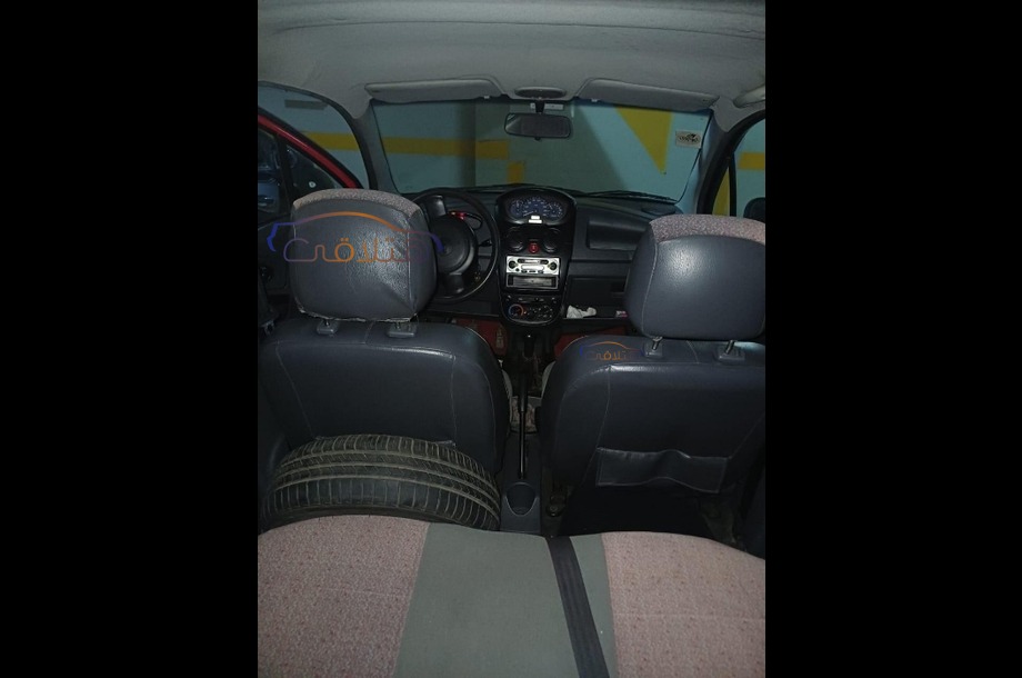 Spark Chevrolet احمر