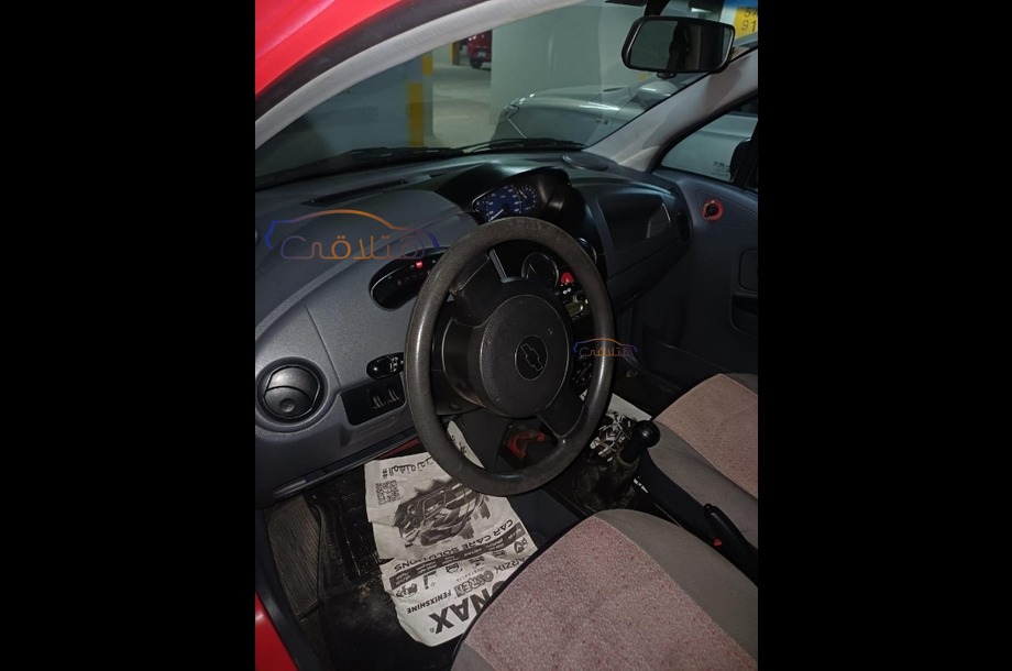 Spark Chevrolet احمر