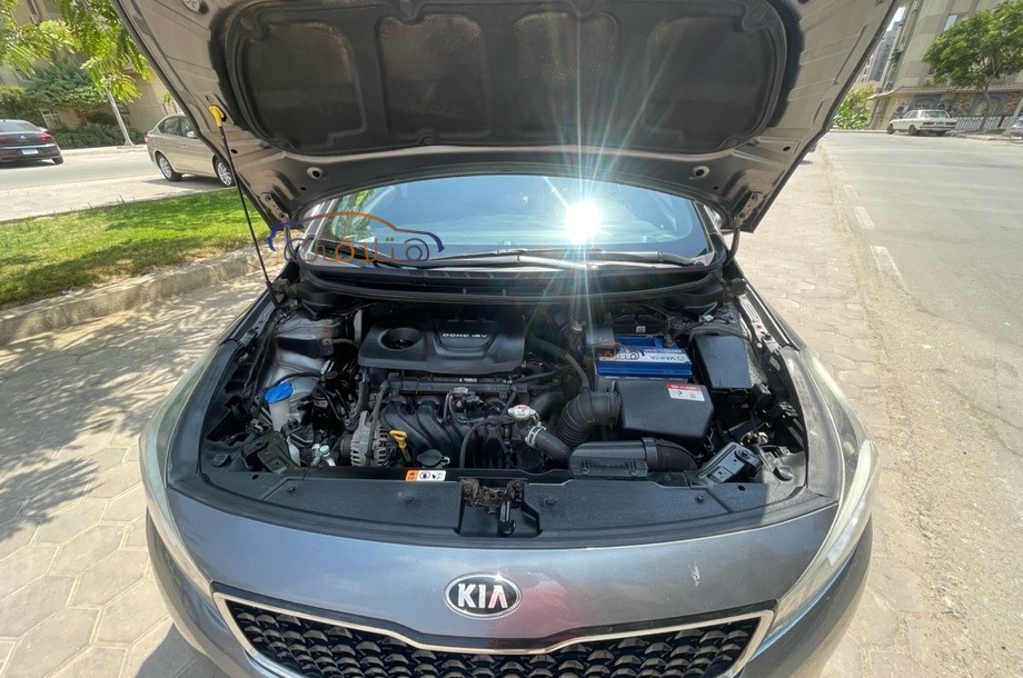 Cerato Kia رمادي