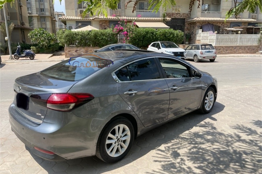 Cerato Kia رمادي
