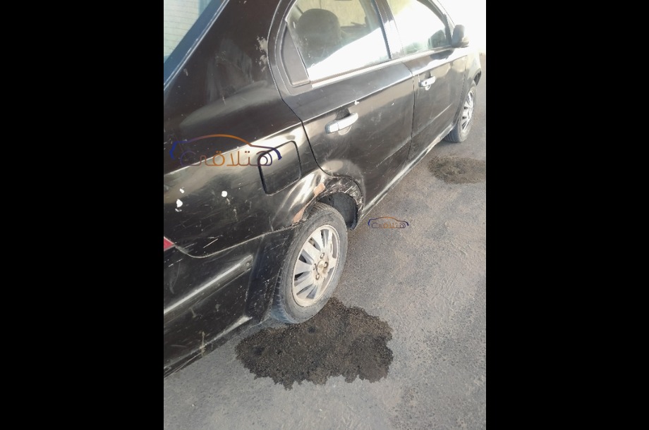 Aveo Chevrolet أسود