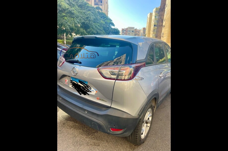 Crossland Opel فضي