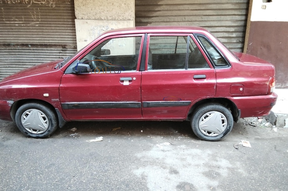 Saipa Kia احمر غامق